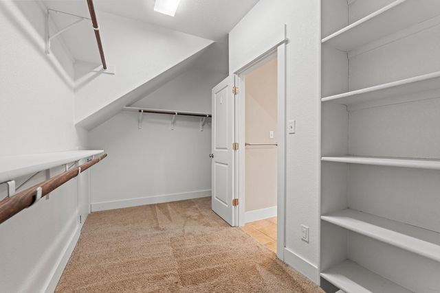 11928 Natures BND, Austin, TX 78753