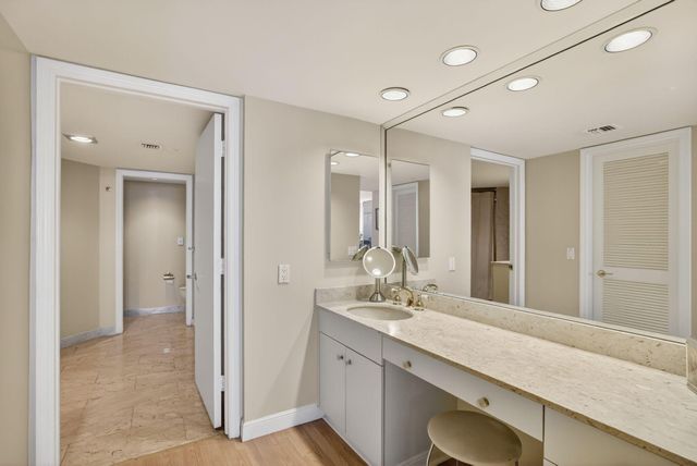 1400 S Ocean Boulevard 1003, Boca Raton, FL 33432