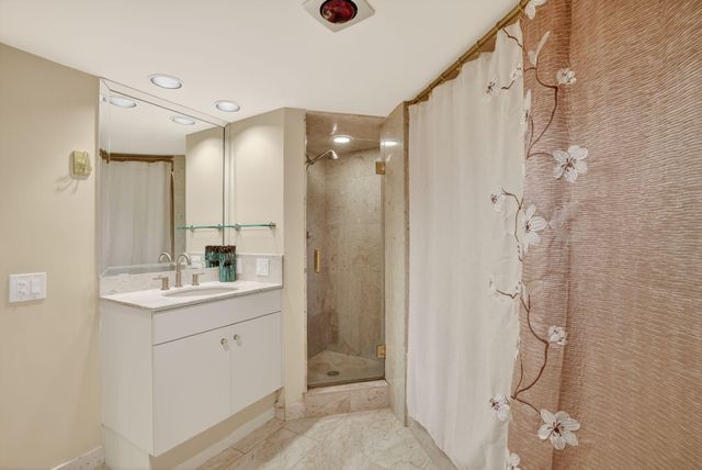 1400 S Ocean Boulevard 1003, Boca Raton, FL 33432