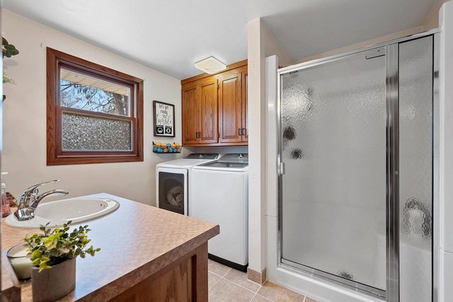 2130 KING JAMES DRIVE, Green Bay, WI 54304