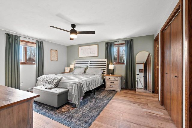 2130 KING JAMES DRIVE, Green Bay, WI 54304