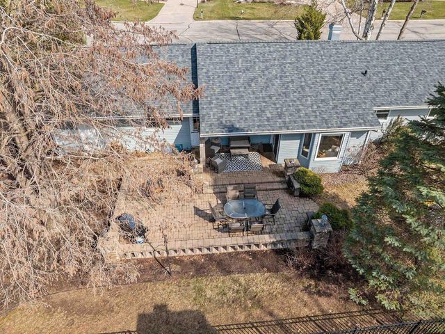 2130 KING JAMES DRIVE, Green Bay, WI 54304