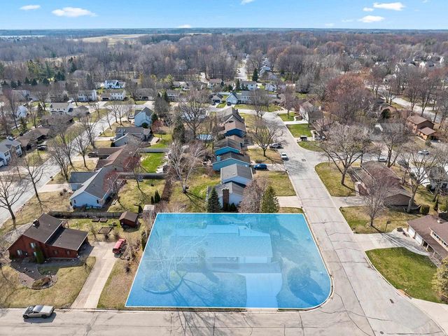 2130 KING JAMES DRIVE, Green Bay, WI 54304