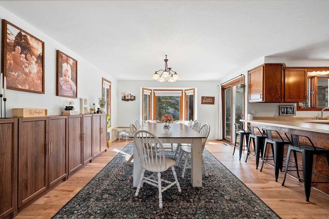 2130 KING JAMES DRIVE, Green Bay, WI 54304