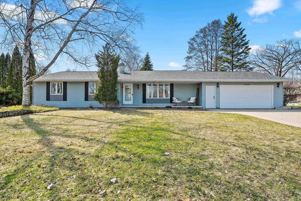 2130 KING JAMES DRIVE, Green Bay, WI 54304