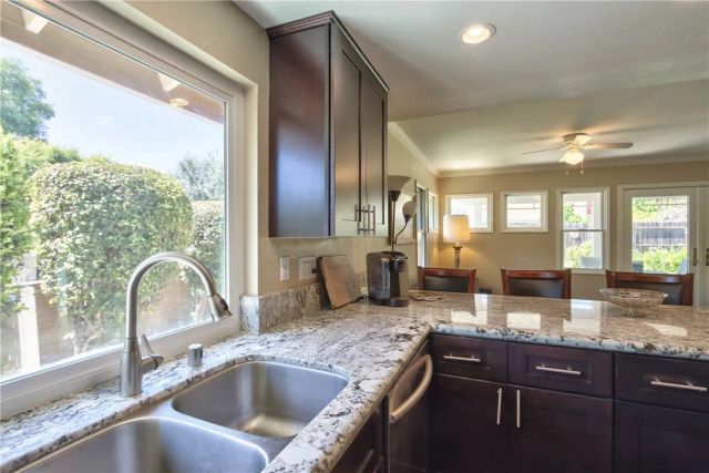 30233 Villa Alturas, Temecula, CA 92592