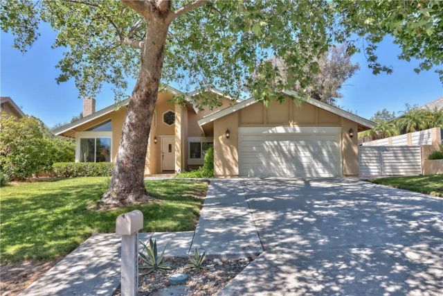 30233 Villa Alturas, Temecula, CA 92592