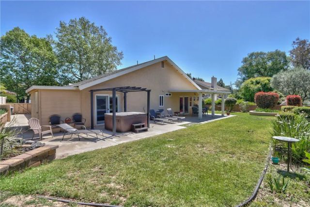 30233 Villa Alturas, Temecula, CA 92592