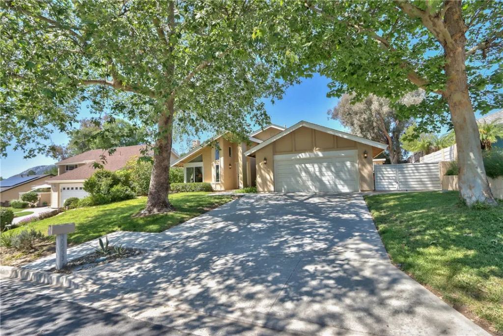 30233 Villa Alturas, Temecula, CA 92592