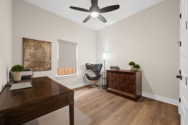 17109 Hattie TRCE, Austin, TX 78738