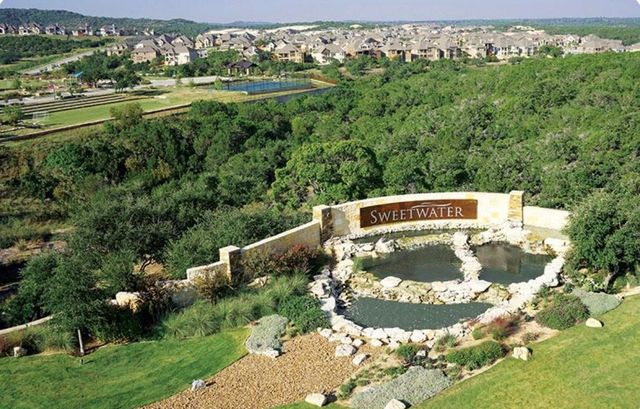 17109 Hattie TRCE, Austin, TX 78738