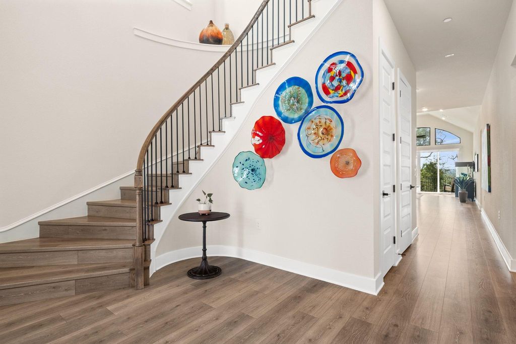 17109 Hattie TRCE, Austin, TX 78738