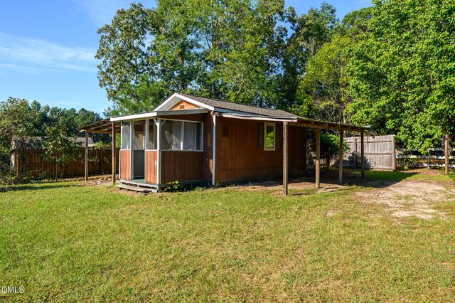 3008 Red Circle, Willow Springs, NC 27592