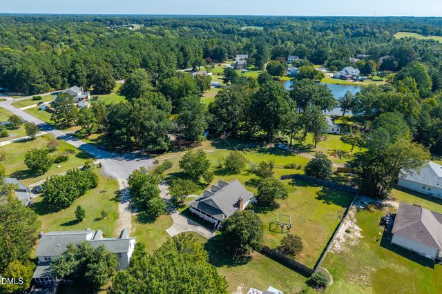3008 Red Circle, Willow Springs, NC 27592