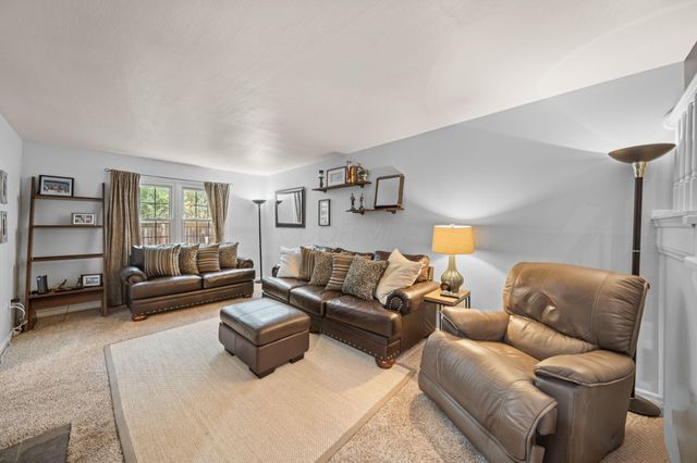 6752 Willow Grove Place E, Dublin, OH 43017