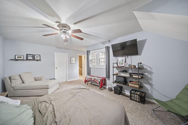 6752 Willow Grove Place E, Dublin, OH 43017