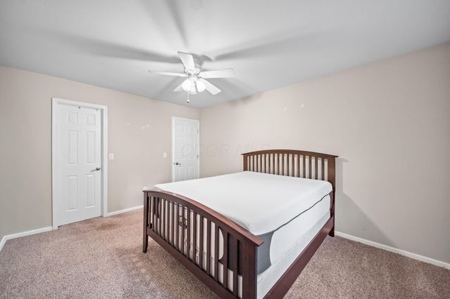 6752 Willow Grove Place E, Dublin, OH 43017