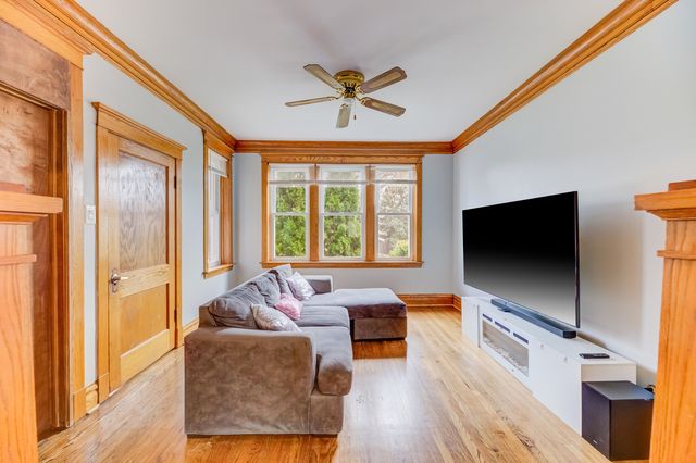 2232 S 59th Avenue, Cicero, IL 60804