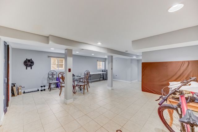2232 S 59th Avenue, Cicero, IL 60804