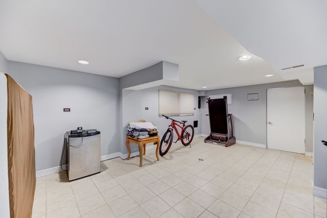 2232 S 59th Avenue, Cicero, IL 60804