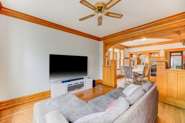 2232 S 59th Avenue, Cicero, IL 60804