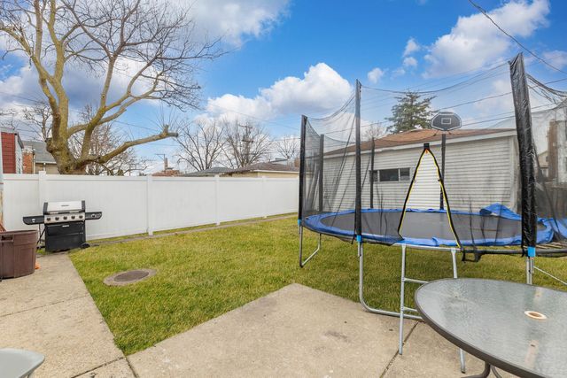 2232 S 59th Avenue, Cicero, IL 60804