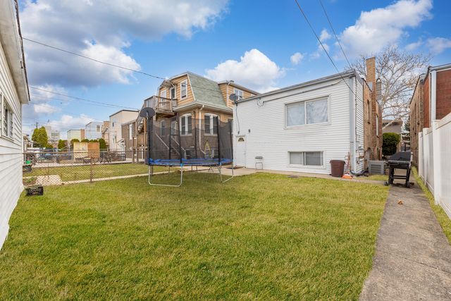2232 S 59th Avenue, Cicero, IL 60804