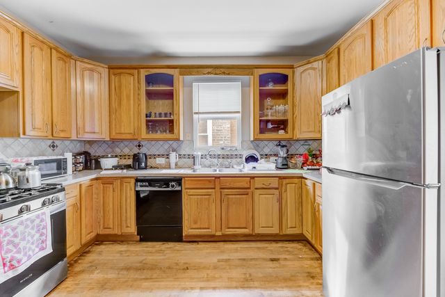 2232 S 59th Avenue, Cicero, IL 60804