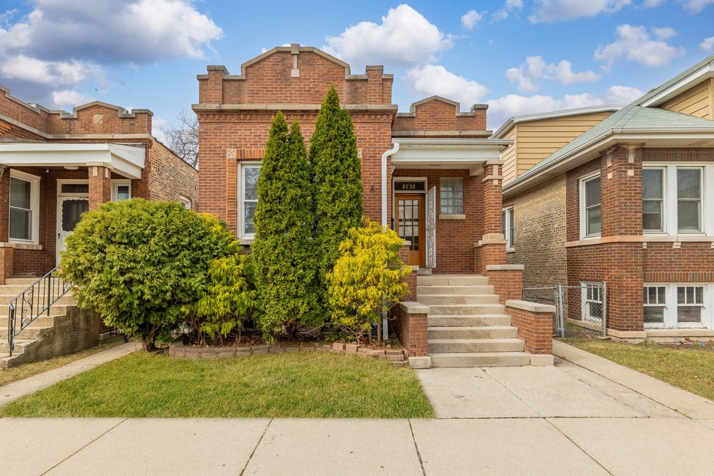 2232 S 59th Avenue, Cicero, IL 60804