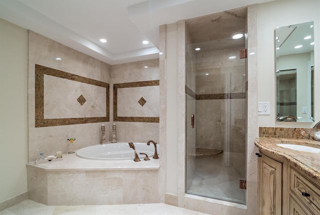 3300 S OCEAN Boulevard 303N, Palm Beach, FL 33480