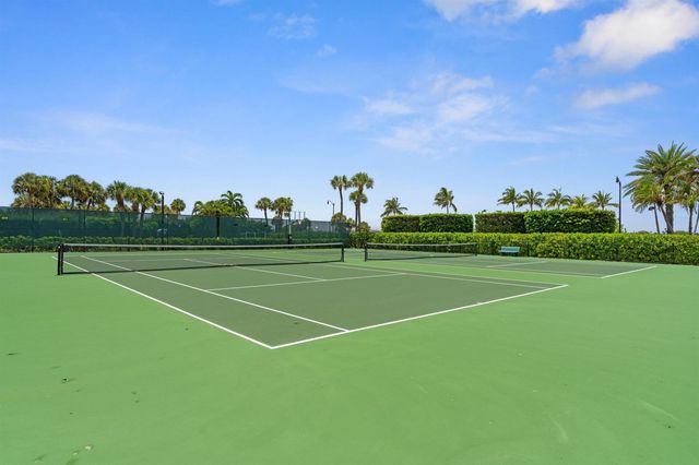 3300 S OCEAN Boulevard 303N, Palm Beach, FL 33480
