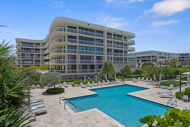 3300 S OCEAN Boulevard 303N, Palm Beach, FL 33480