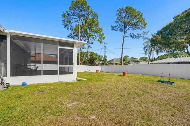 521 NW Colonial Street, Port St. Lucie, Port St Lucie, FL 34983