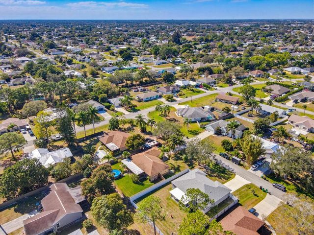 521 NW Colonial Street, Port St. Lucie, Port St Lucie, FL 34983