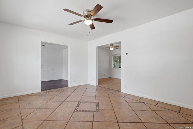 702 CRESTFIELD ST, San Antonio, TX 78227