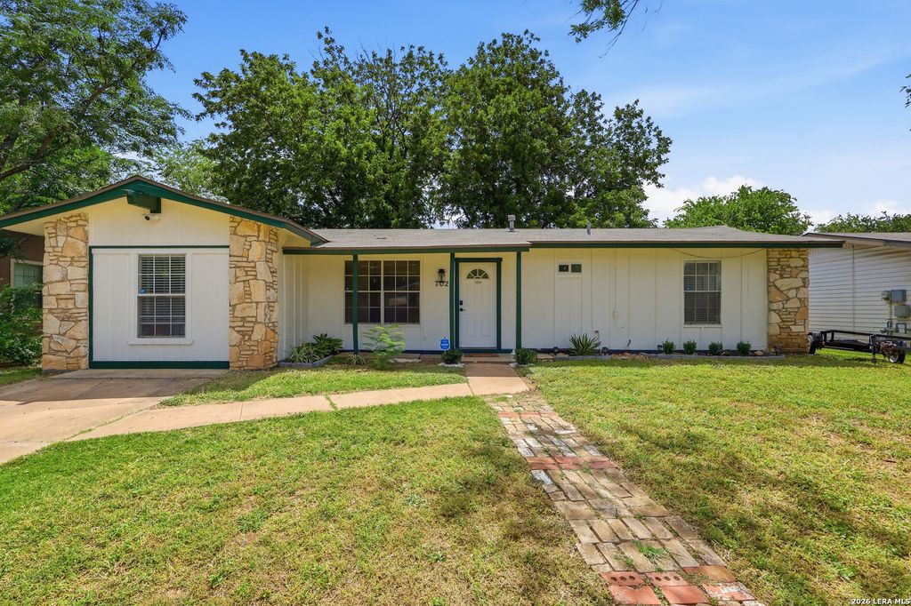 702 CRESTFIELD ST, San Antonio, TX 78227