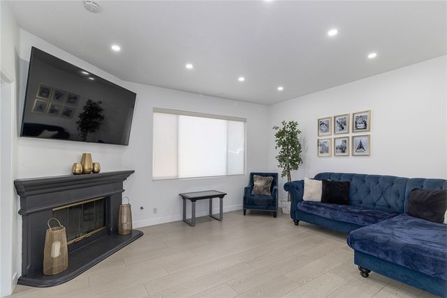 19776 Ahwanee, Porter Ranch, CA 91326