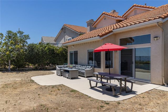 19776 Ahwanee, Porter Ranch, CA 91326