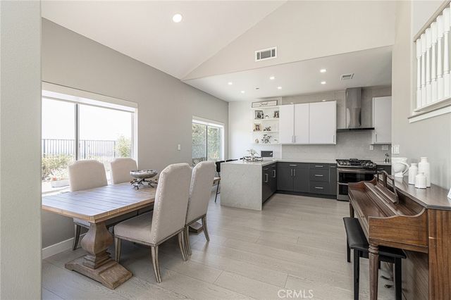 19776 Ahwanee, Porter Ranch, CA 91326