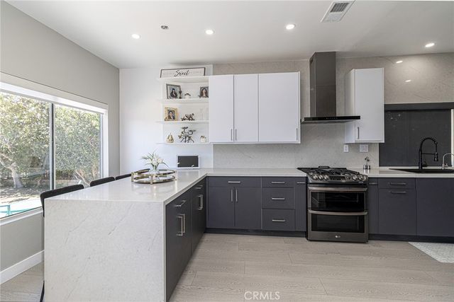 19776 Ahwanee, Porter Ranch, CA 91326