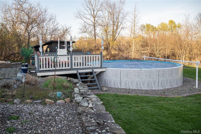 362 Onion Avenue, New Hampton, NY 10958