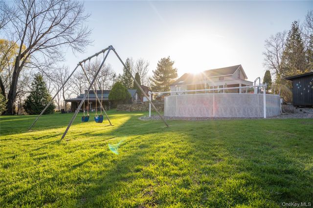 362 Onion Avenue, New Hampton, NY 10958