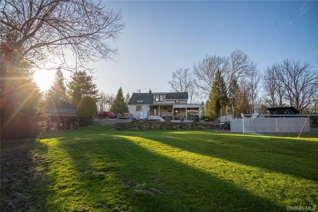 362 Onion Avenue, New Hampton, NY 10958