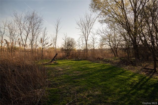 362 Onion Avenue, New Hampton, NY 10958