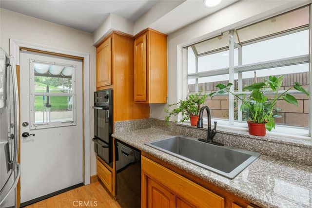 1492 Del Norte Drive, Corona, CA 92879