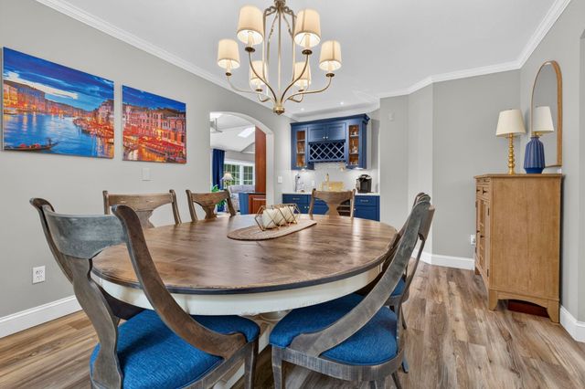 50 Gale Road, Hampton, NH 03842