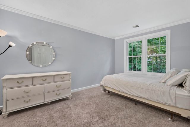 50 Gale Road, Hampton, NH 03842