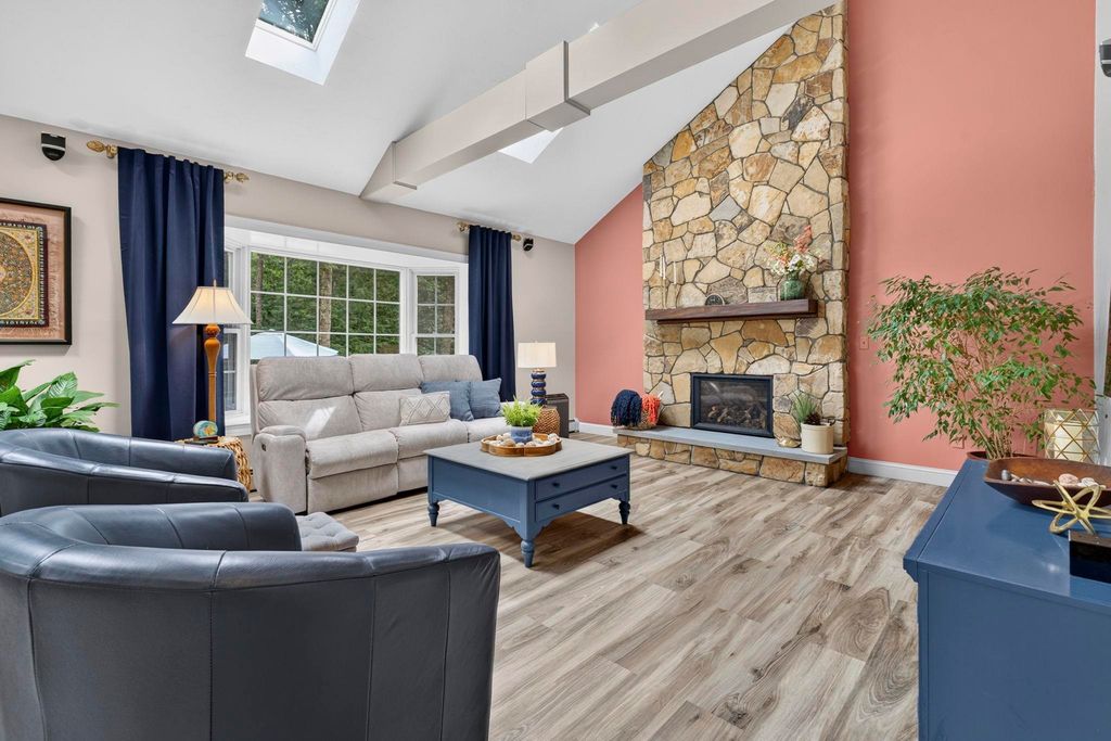 Image 28 of property listing at 50 Gale Road, Hampton, NH 03842
