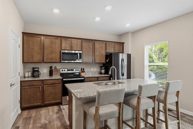 3232 Shadow Ridge Court, Hamilton Twp, OH 45152