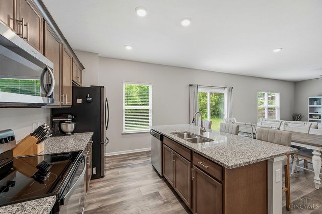 3232 Shadow Ridge Court, Hamilton Twp, OH 45152